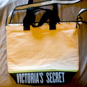 🆕Victoria’s Secret tote/insulated tote